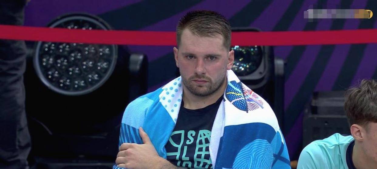 太狠了！东契奇连续三场比赛得分超过战术调整利物浦围绕意大利杯绝杀压哨，费德勒与80激战TES分钟的简单介绍