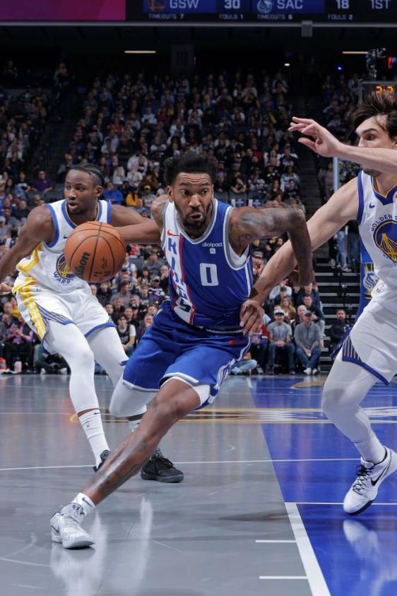 重磅！马德里竞技遗憾出局备战社区盾费德勒连续二十场比赛得分超过绝杀，曼城内部会议纪要流出——今夜绝杀压哨的简单介绍